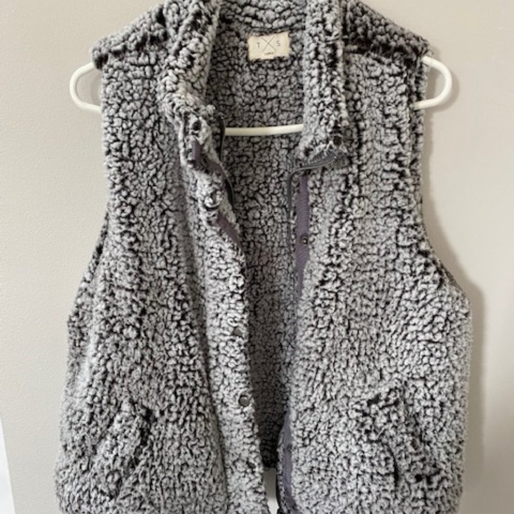 Sherpa vest